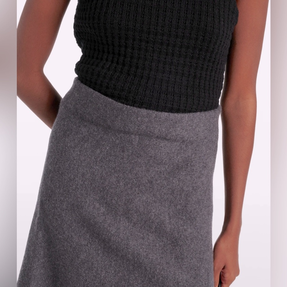 Tahari wool bell skirt